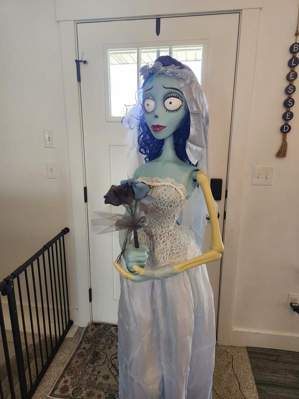 Warner Brothers 5.5-ft Corpse Bride Emily Motion-Activated Animatronic