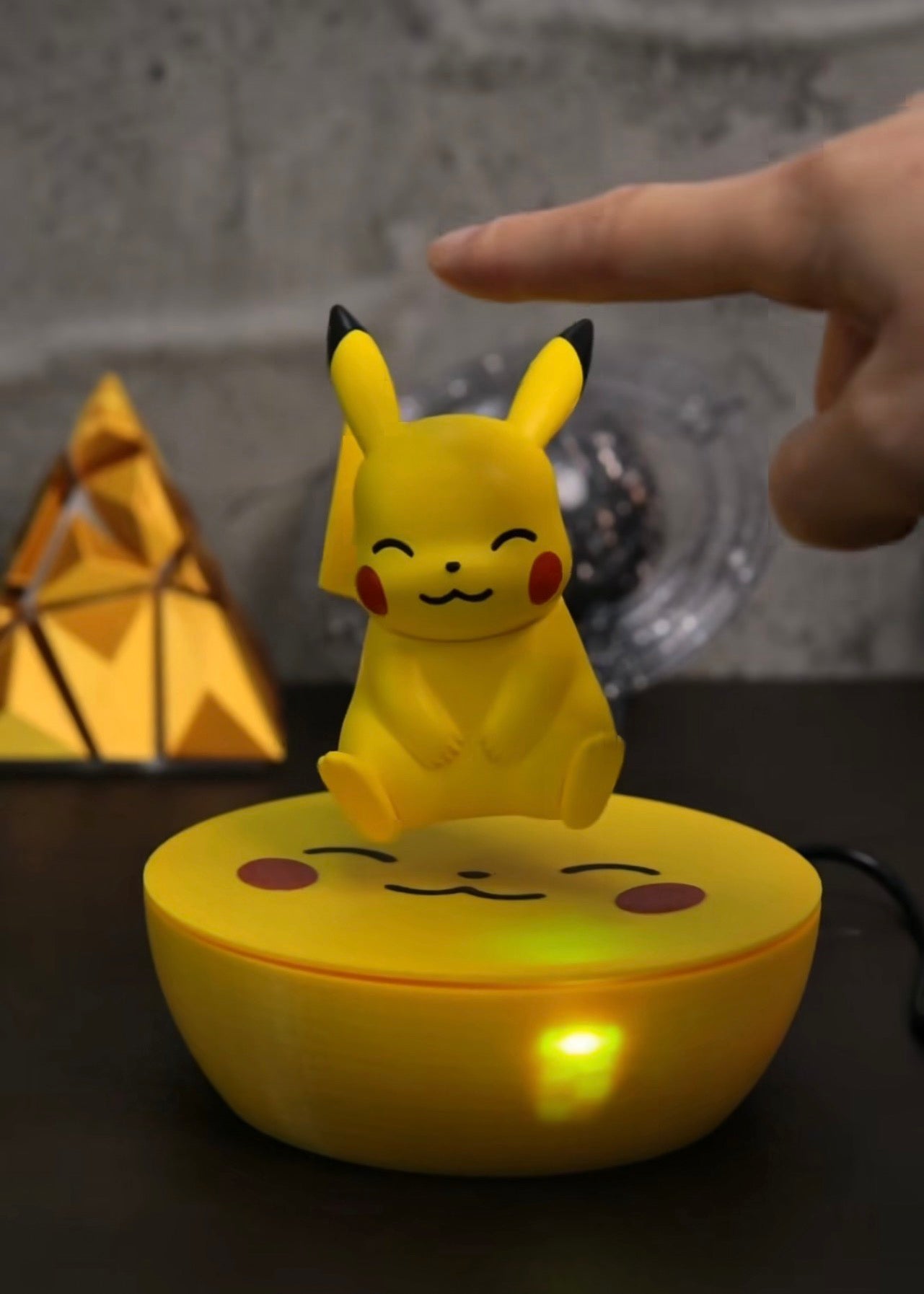 Pikachu magnetic floating