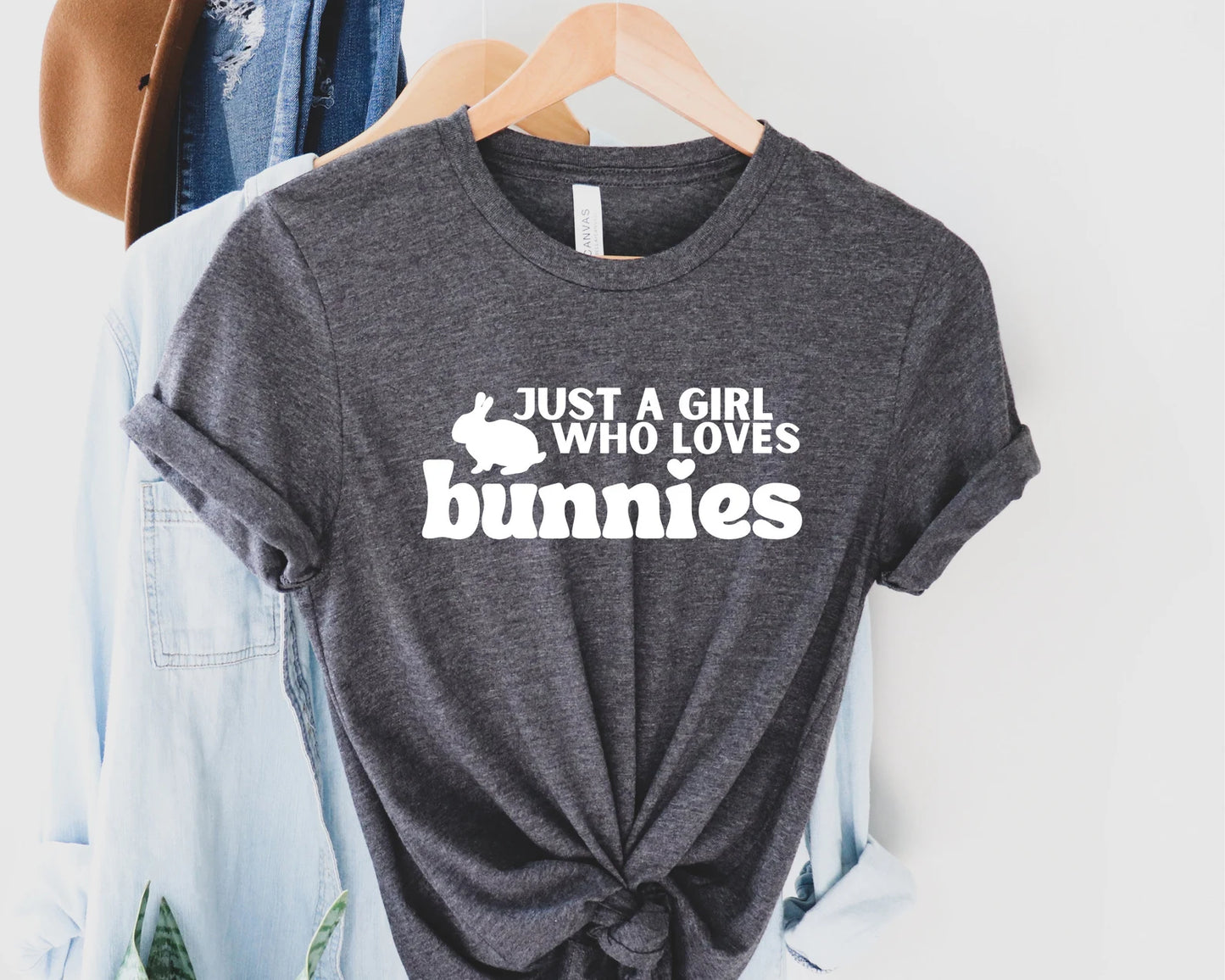 JUST A GIRL WHO LOVES BUNNIES T-SHIRT