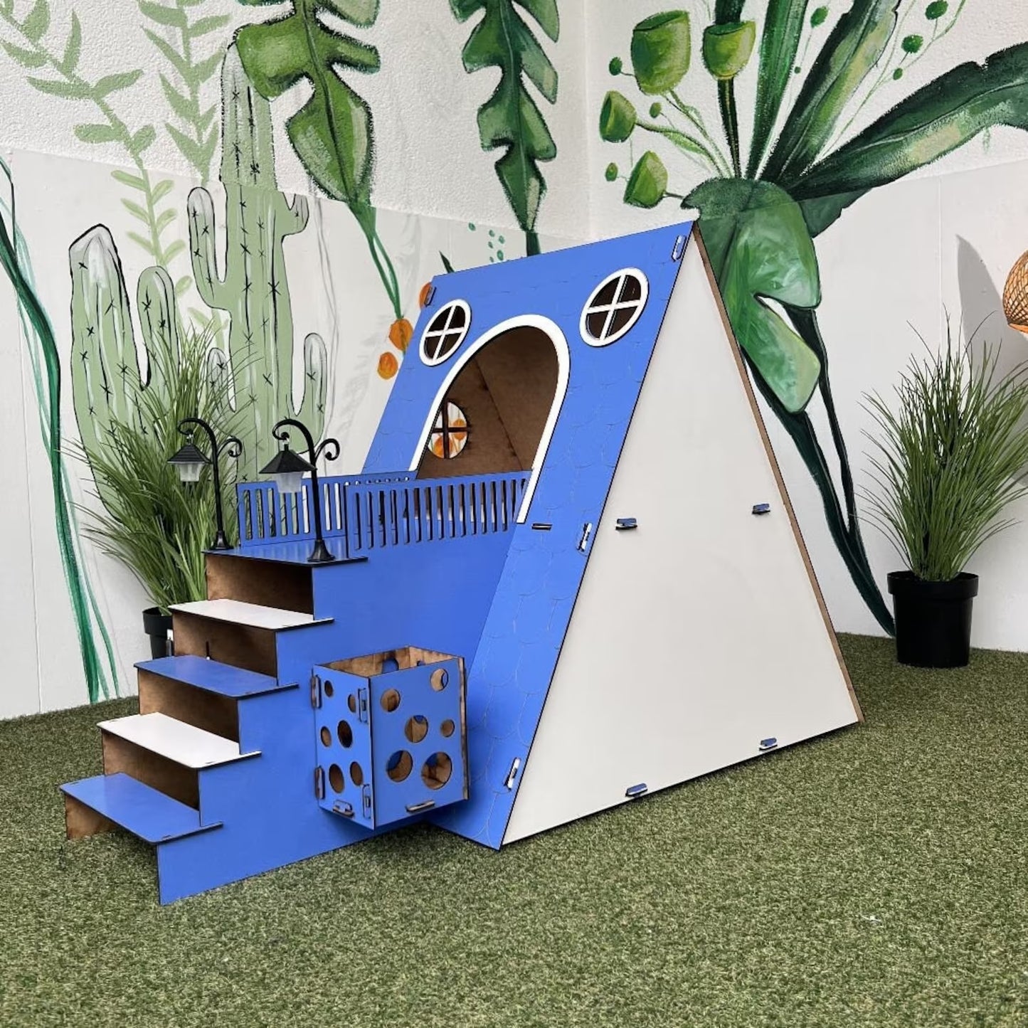 Bungalow Rabbit House